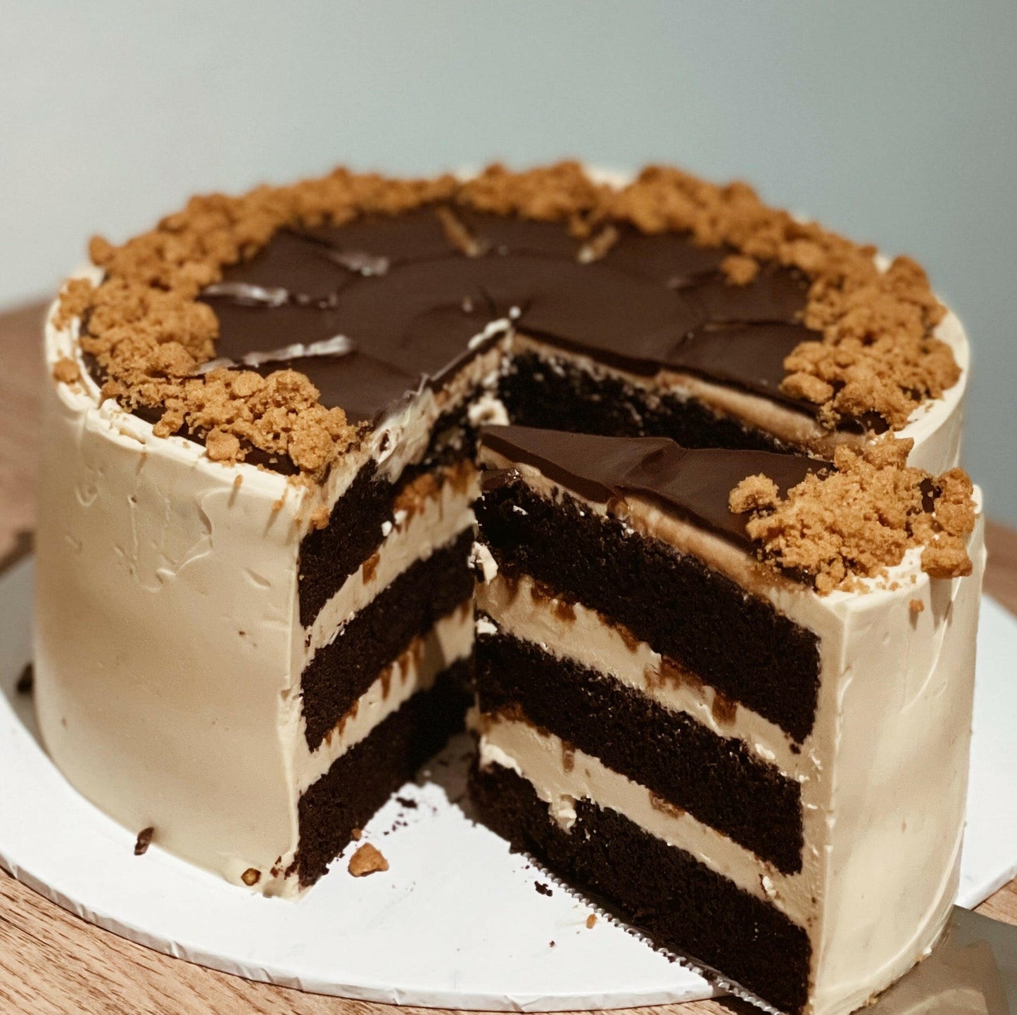 Biscoff Chocolate Wholecake