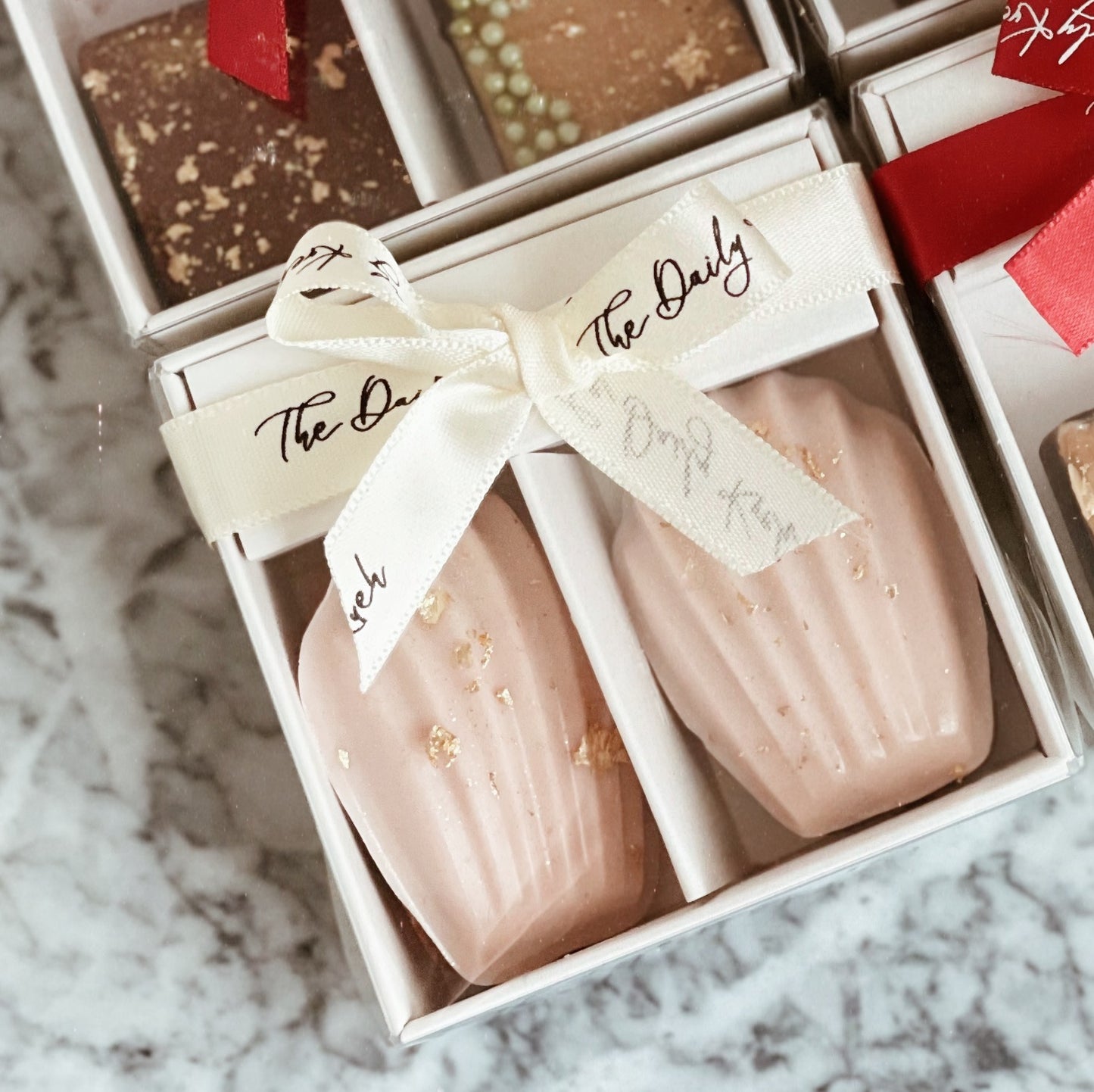 DUO Madeleines Box