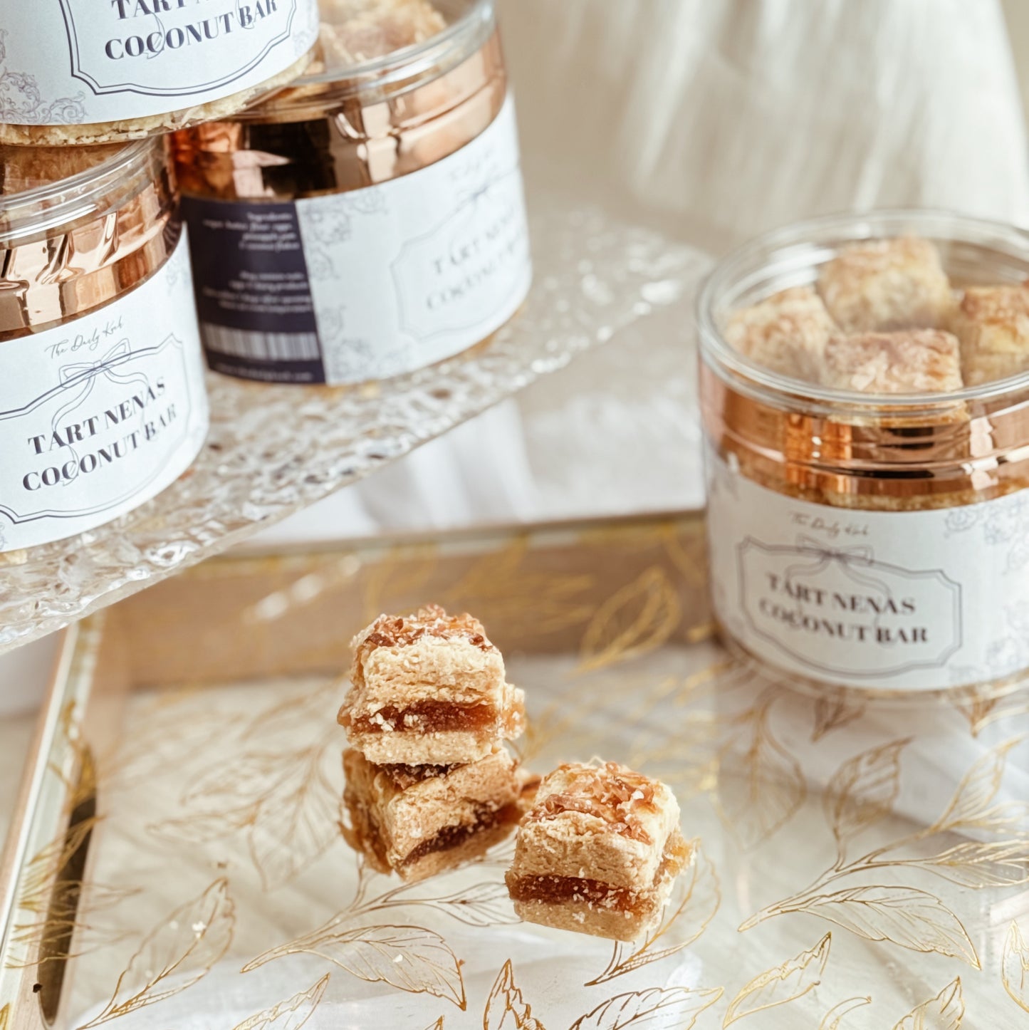 Tart Nenas Coconut Bar