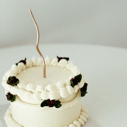 Swirly Candle (1 pc)