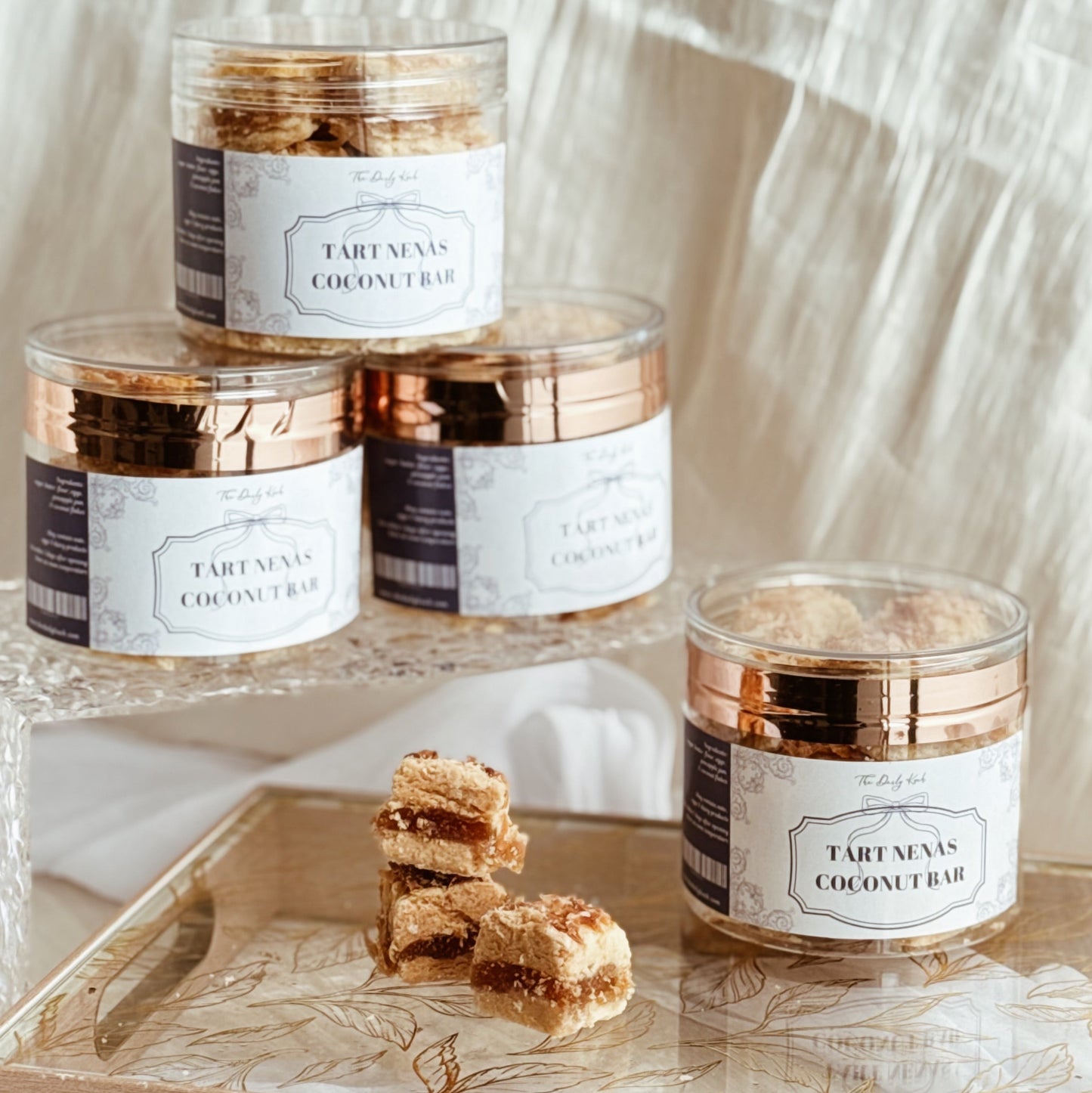 Tart Nenas Coconut Bar