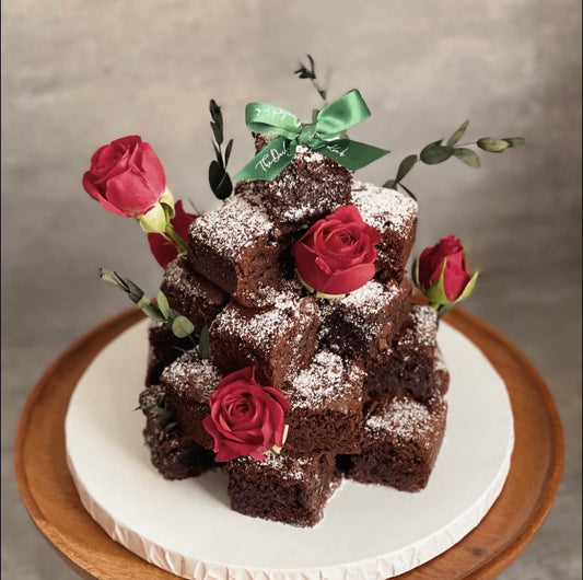 Snowfall Brownie Tower